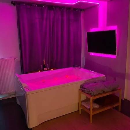 Jacuzzi Privatif Tugy